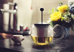 轰炸电话在线下单